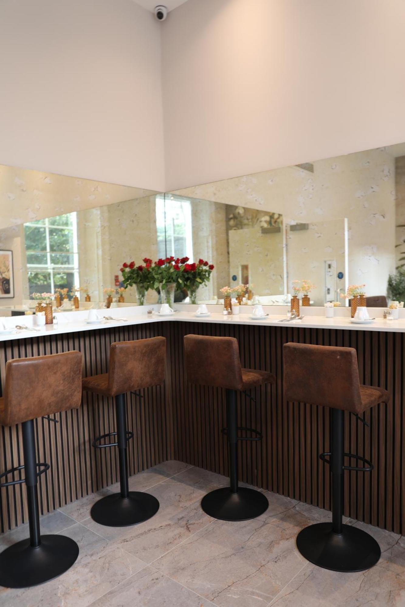 Reem Hotel London Ngoại thất bức ảnh